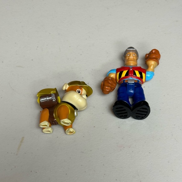 Paw Patrol Metallic Rubble Figure Action and Mattel Construction Worker Figure - Picture 3 of 14